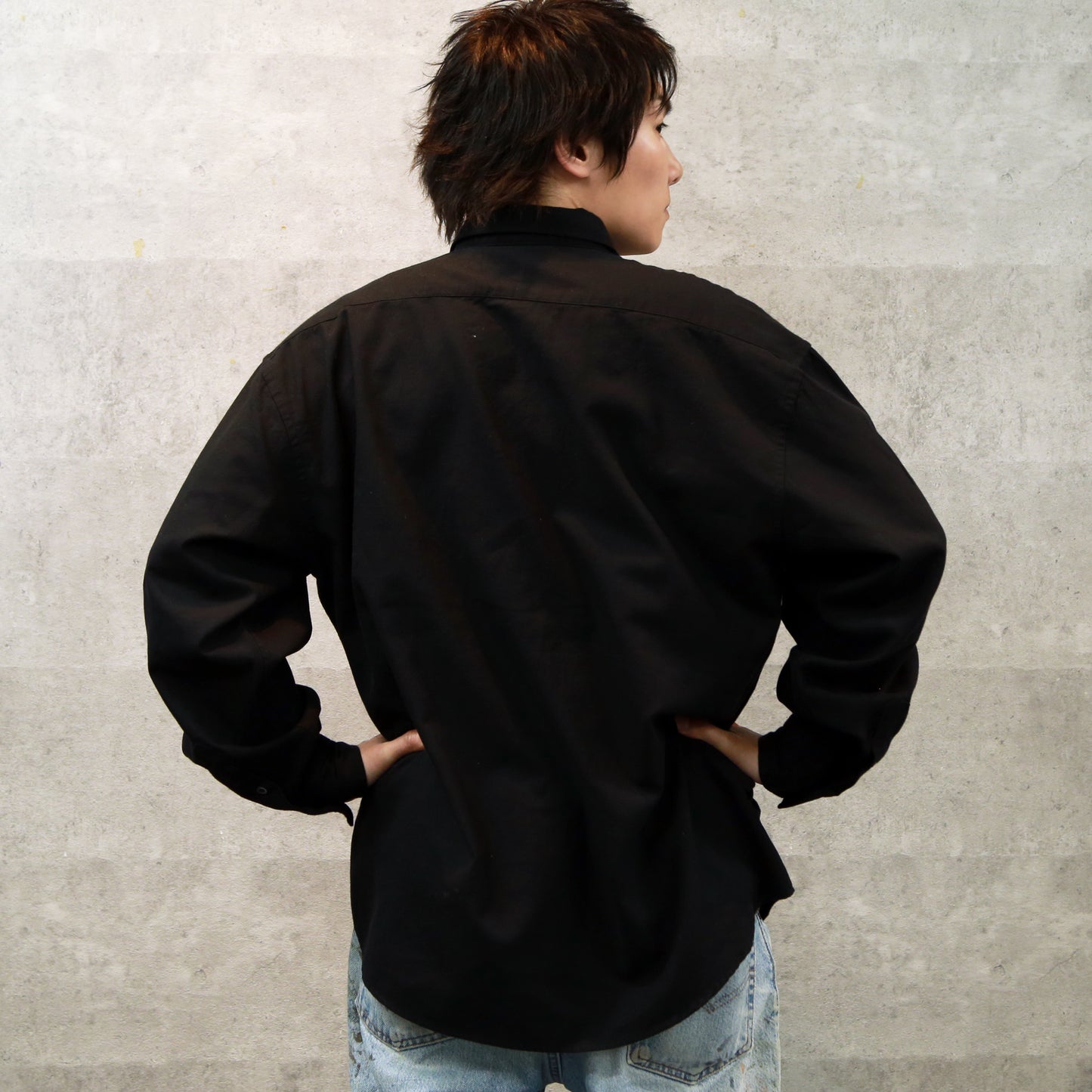 RELAXING LIFE BOX SHIRT / BLACK