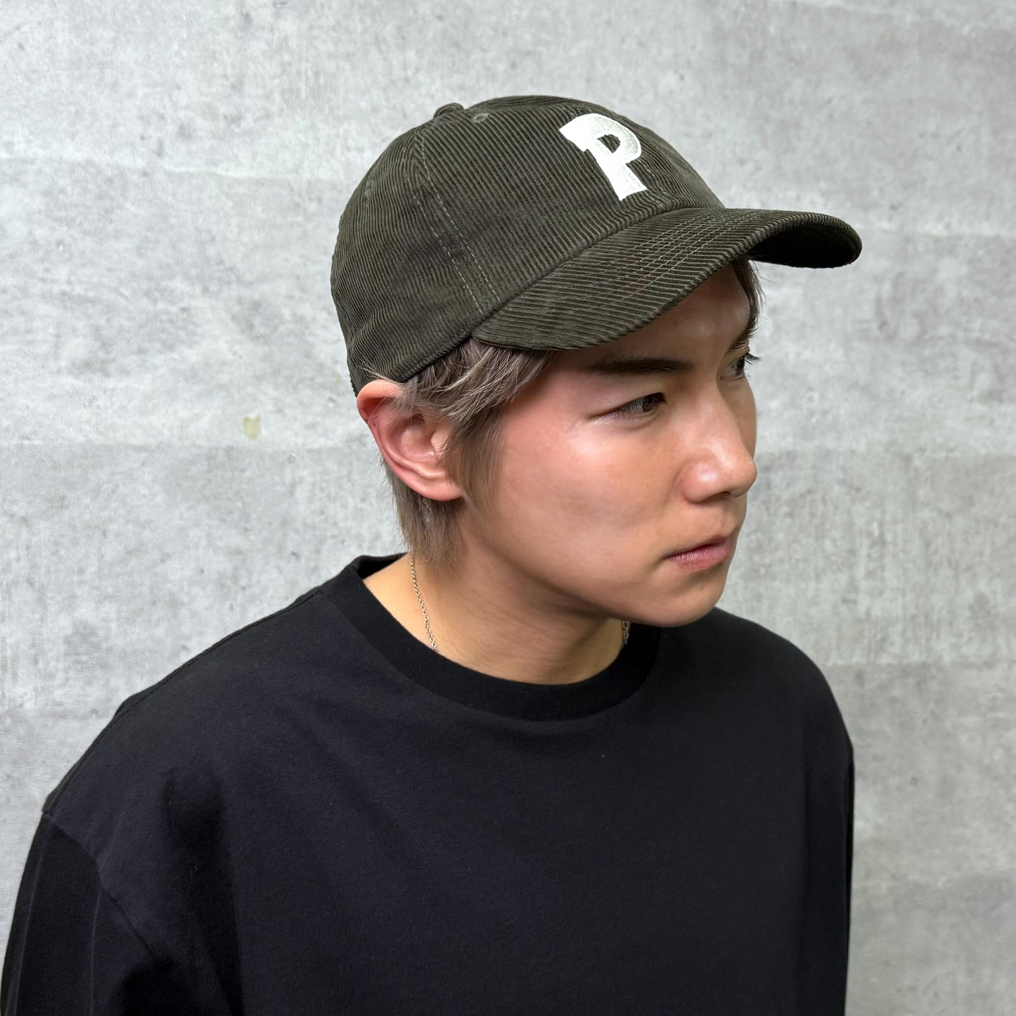 PODEROSA LOGO CORDUROY CAP / OLIVE