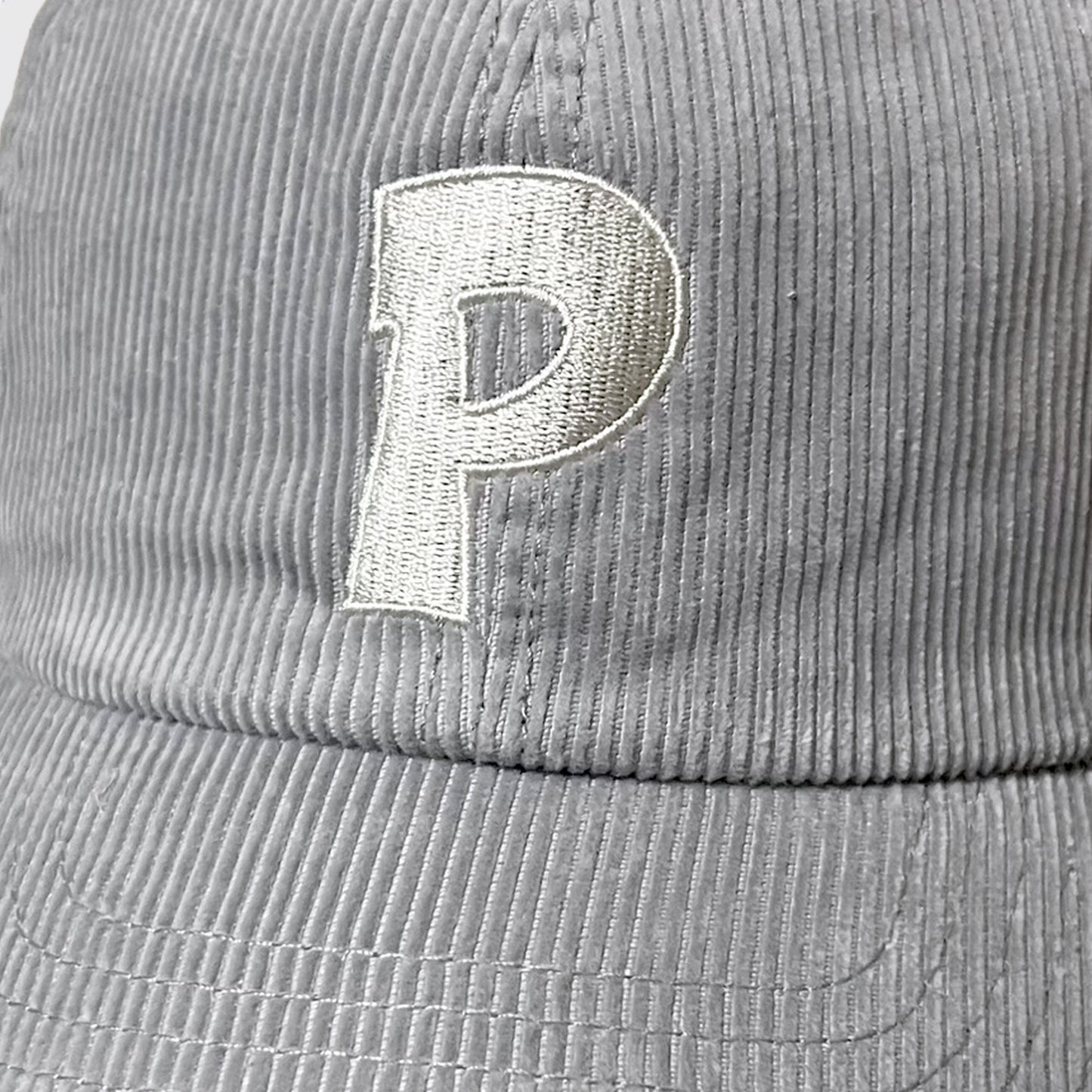 PODEROSA LOGO CORDUROY CAP / ICE BLUE