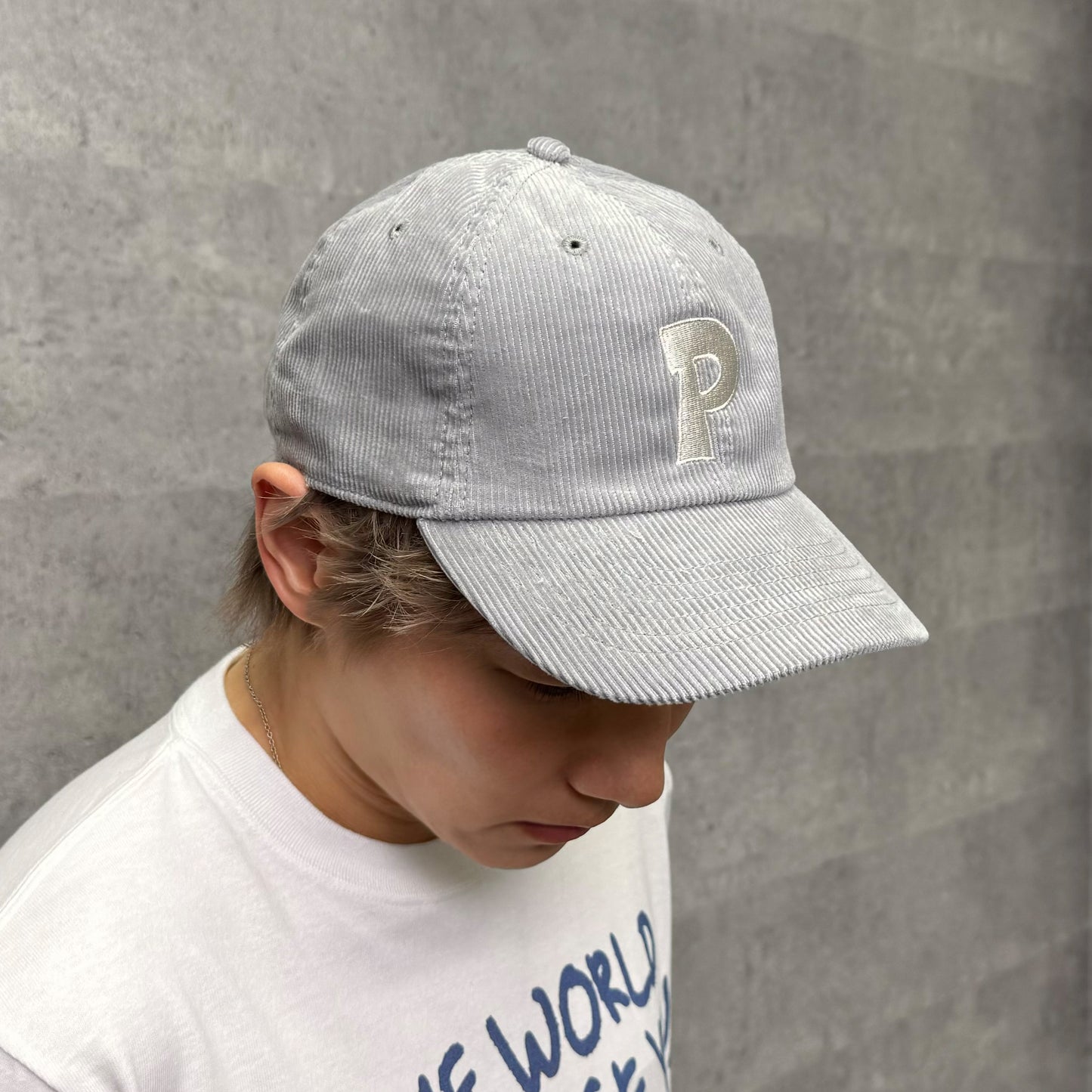 PODEROSA LOGO CORDUROY CAP / ICE BLUE