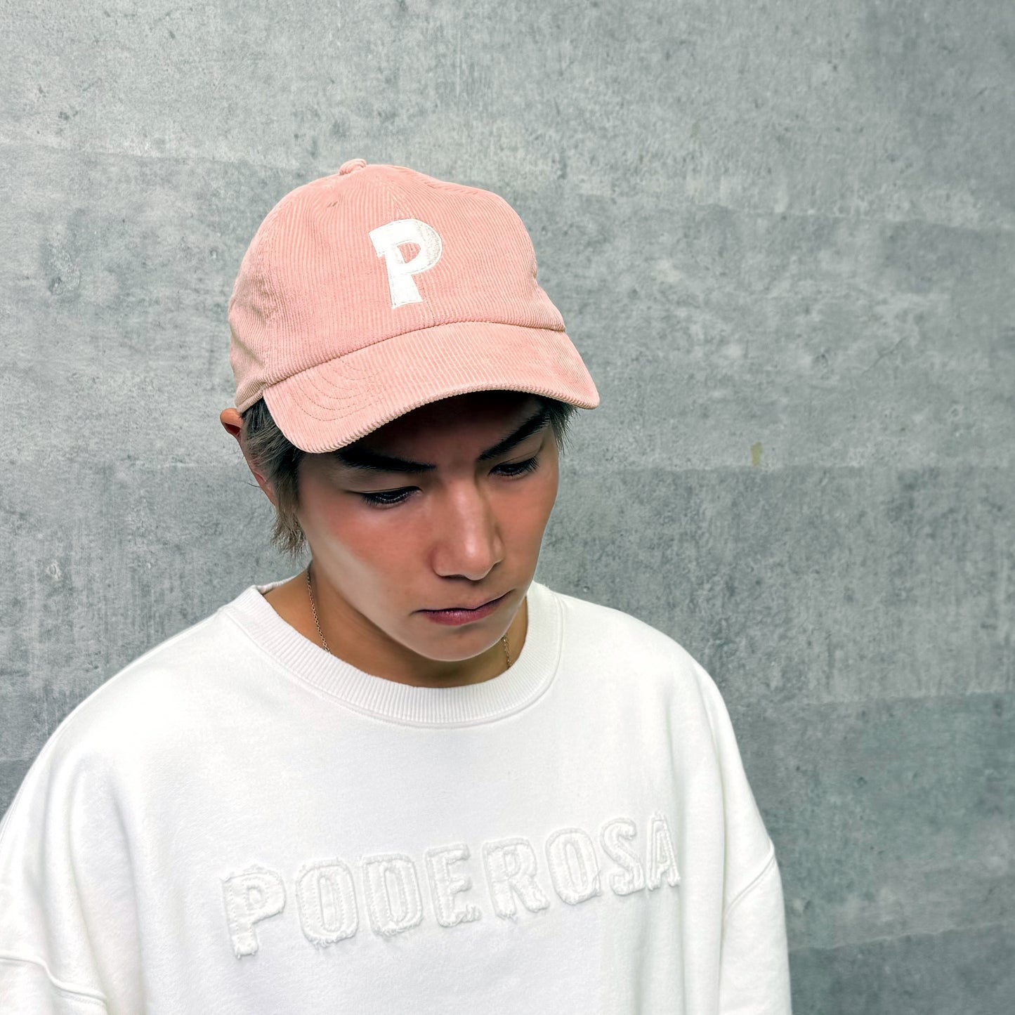 PODEROSA LOGO CORDUROY CAP / SMOKE PINK