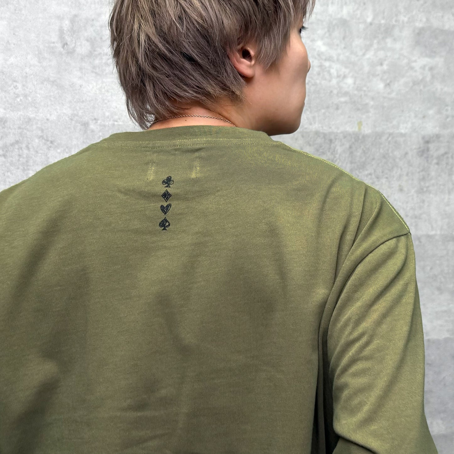 SUIT LOGO LS T-shirt / KHAKI